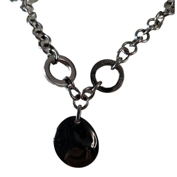 Lotus Jewelry Company Silver and onyx Necklace 18" - Picture 5 of 6